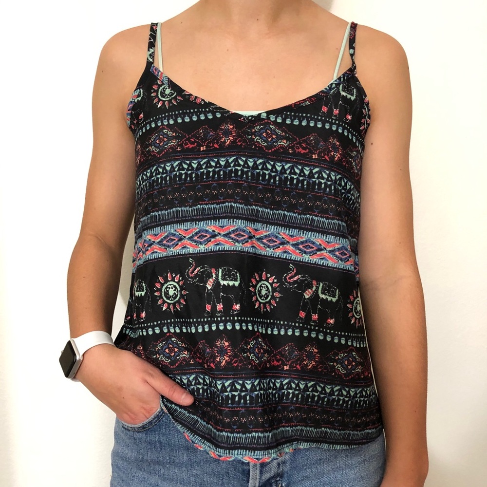 Hollister Tank
